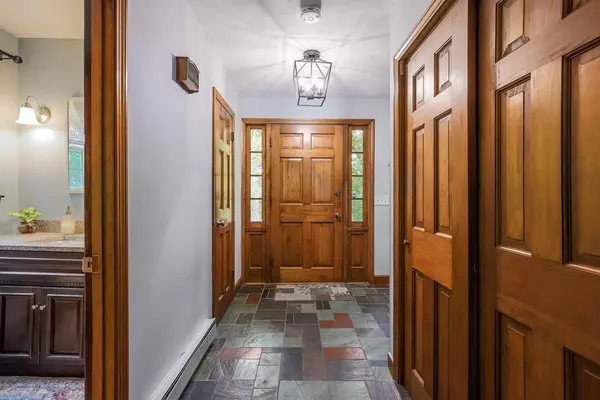 Sutton, MA 01590,200 W Sutton Rd