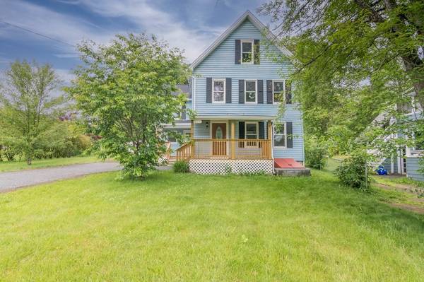 Greenfield, MA 01301,284 Conway St