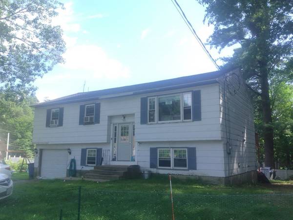 349 State Rd, Templeton, MA 01436