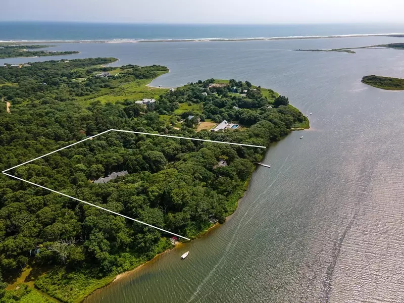 74 Turkeyland Cove Rd, Edgartown, MA 02539