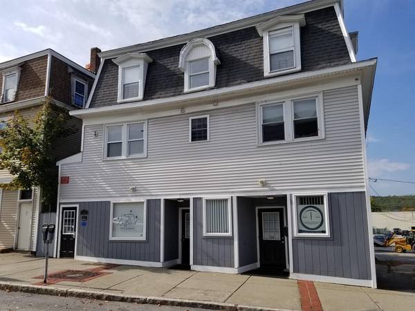 30-34 Exchange St, Athol, MA 01331