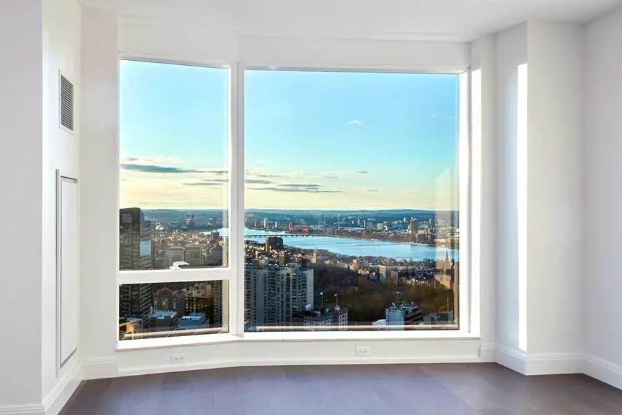 240 Devonshire Street #3604, Boston, MA 02110