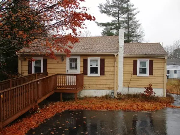 27 Overlook Rd., Holbrook, MA 02343