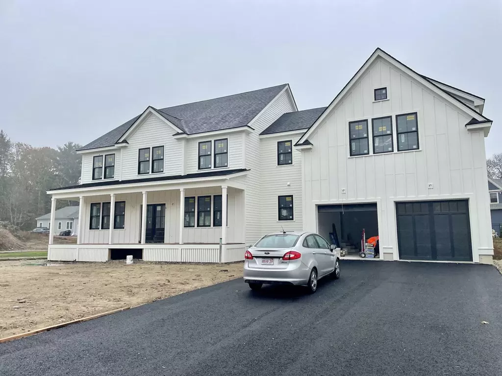 Walpole, MA 02081,6 Litchfields Way