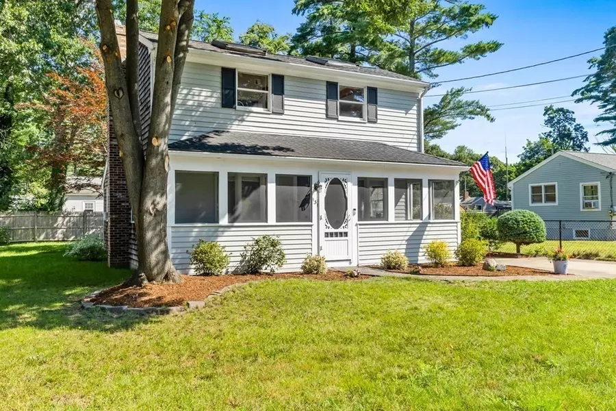 131 Indian Trail, Pembroke, MA 02359