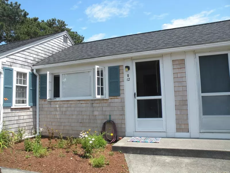 6 Polly Fisk Ln #12, Dennis, MA 02639