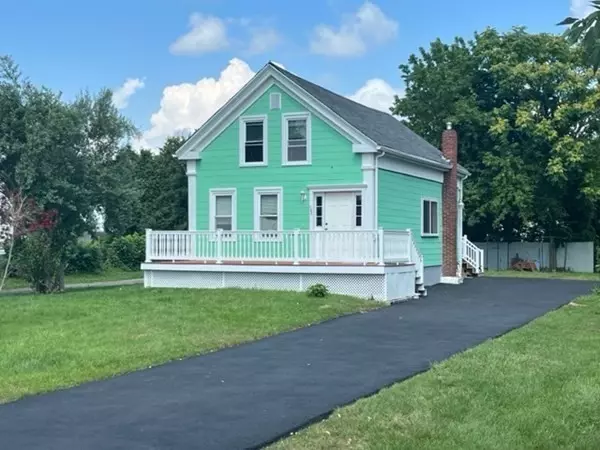 107 Ingell Street, Taunton, MA 02780