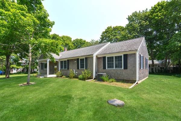 Yarmouth, MA 02673,10 Elton Rd