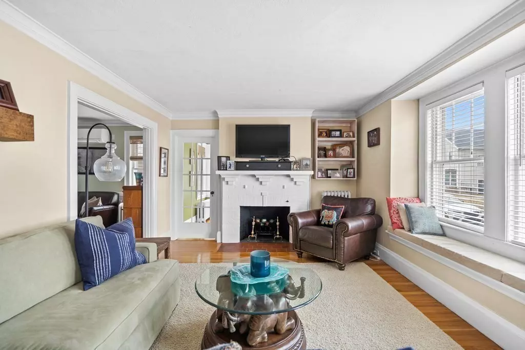 Watertown, MA 02472,110 Poplar Street #1