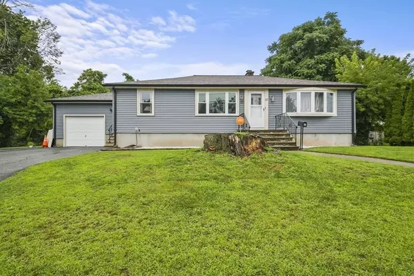 Worcester, MA 01604,17 Hampton Street