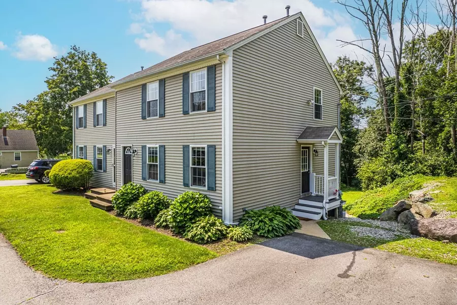 17 Guisti Dr #17, Attleboro, MA 02703