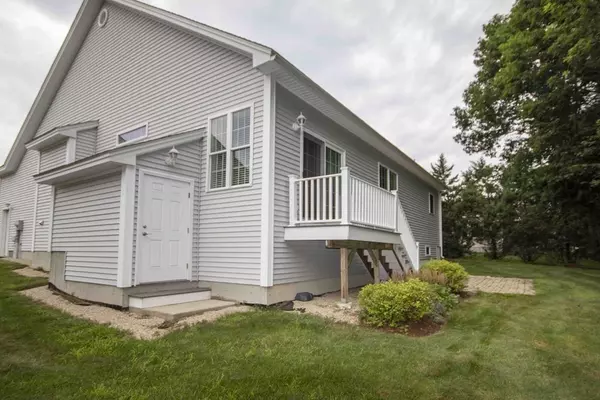 Londonderry, NH 03053,25 Morrison Drive #25