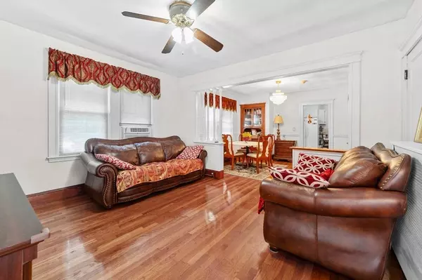 Randolph, MA 02368,36 Pond St