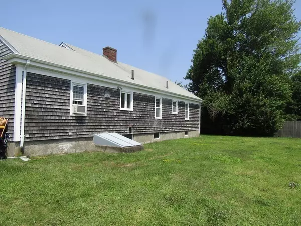 Fall River, MA 02720,853 N. Eastern Avenue