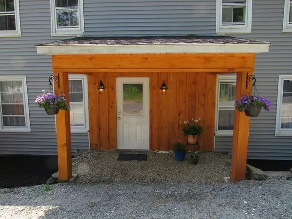 Huntington, MA 01050,18 Blandford Hill Rd