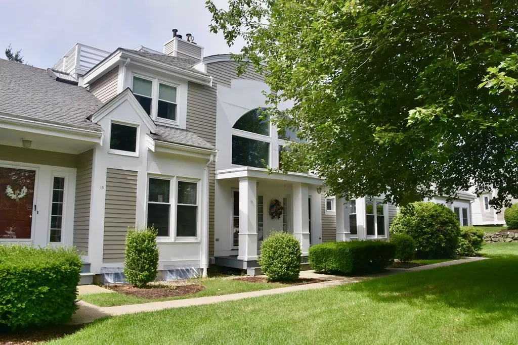 Wareham, MA 02532,20 Bay Pointe Dr Ext #20