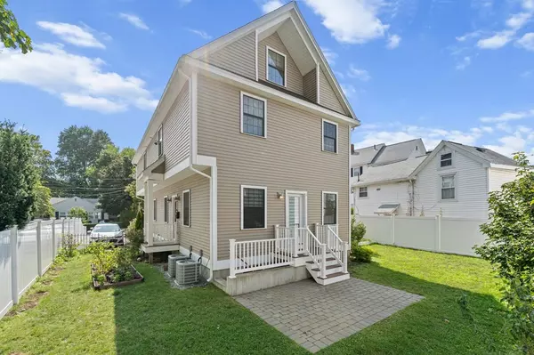 Newton, MA 02458,150 Chapel Street #150
