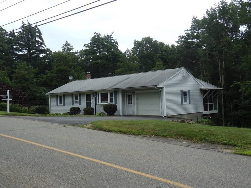 114 Cedar St., Sturbridge, MA 01566