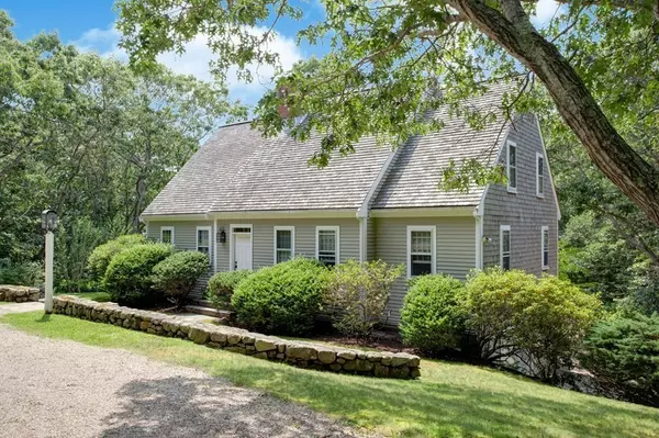 27 Oak Ridge Road, Sandwich, MA 02537