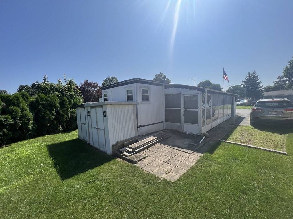 Littleton, MA 01460,239 Ayer Road #20