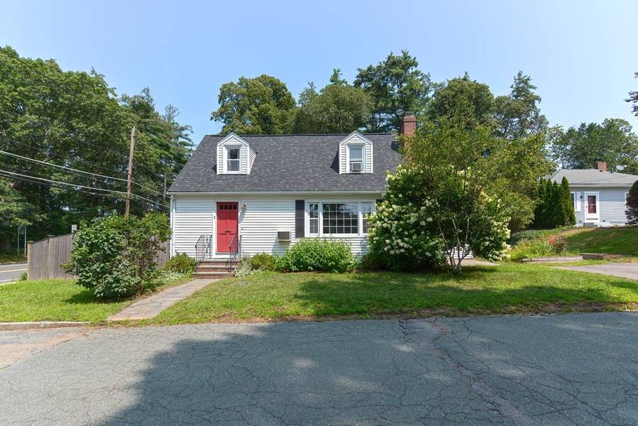 2 Sargent St, Beverly, MA 01915