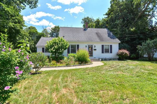 26 Bancroft Rd, Holden, MA 01520