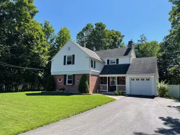 56 Dyer St, Gardner, MA 01440