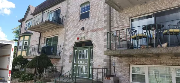 Brockton, MA 02301,113 Oak Ln #5