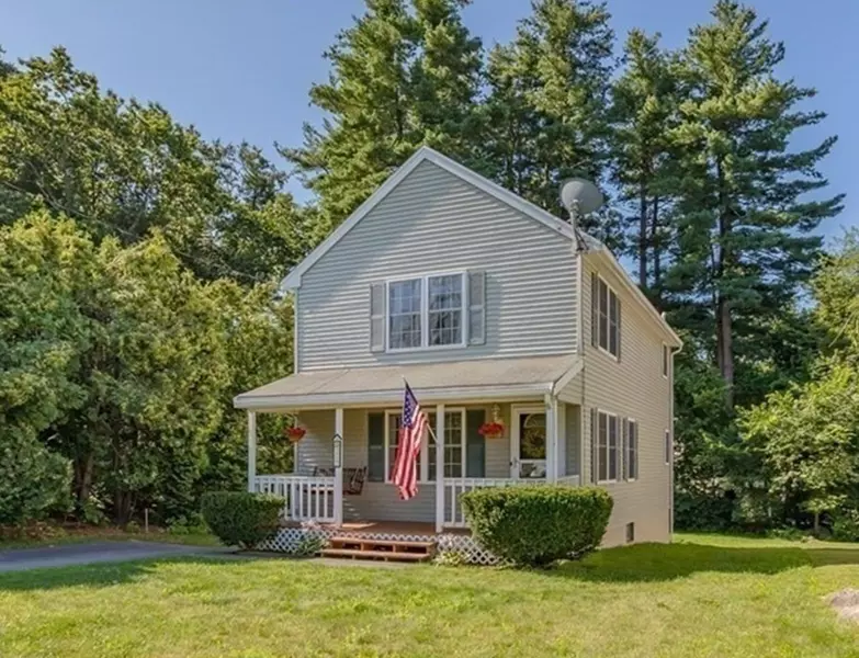 212 Long Pond Dr, Dracut, MA 01826