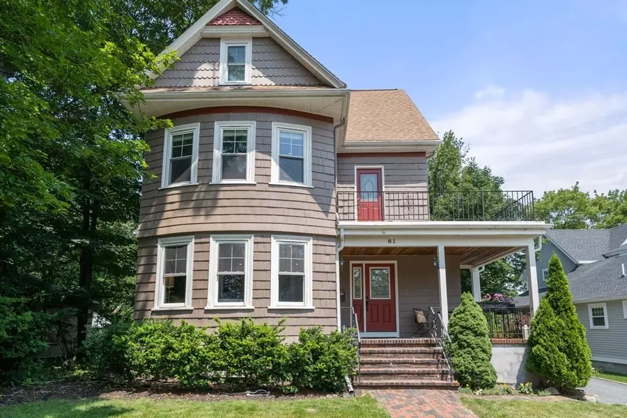 81 Washburn Ave, Newton, MA 02466