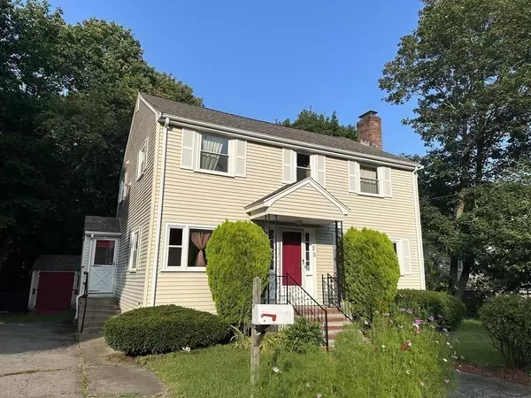 25 Clark St, Dedham, MA 02026