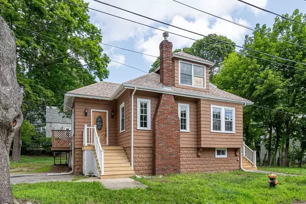 22 Chapin Ave, Reading, MA 01867