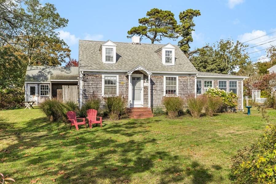 290 Old Wharf Road, Dennis, MA 02639