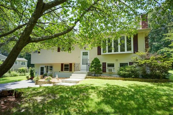 29 Braney Road, Millbury, MA 01527