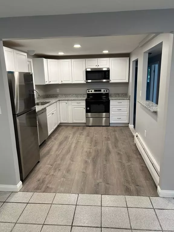 Maynard, MA 01754,73 Brooks St