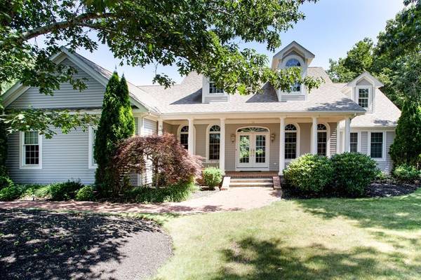 14 Aimes Way, Westport, MA 02790