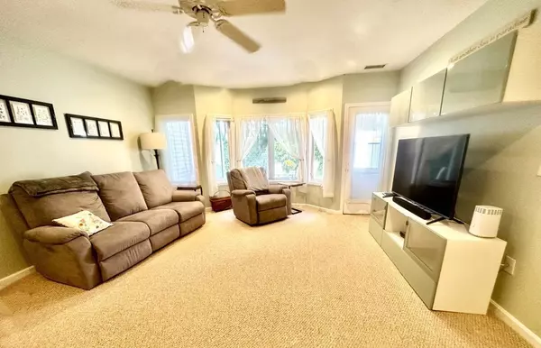 Plymouth, MA 02360,66 Westcliff Dr #66