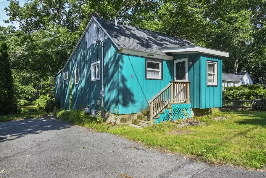 24 Bernard Road, Grafton, MA 01536