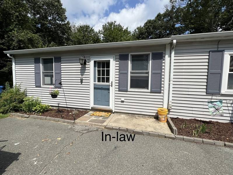 85 Jerome St, Whitman, MA 02382