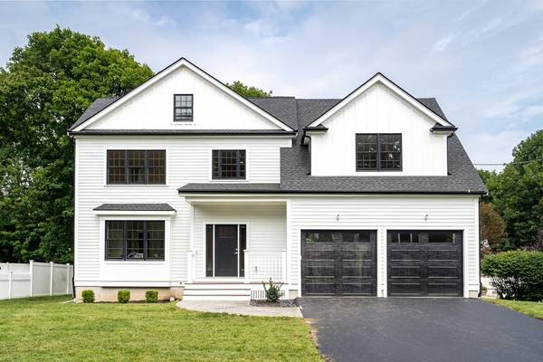 6 Park St, Lexington, MA 02421