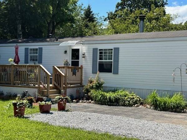 18 Maple St. #13, Pepperell, MA 01463