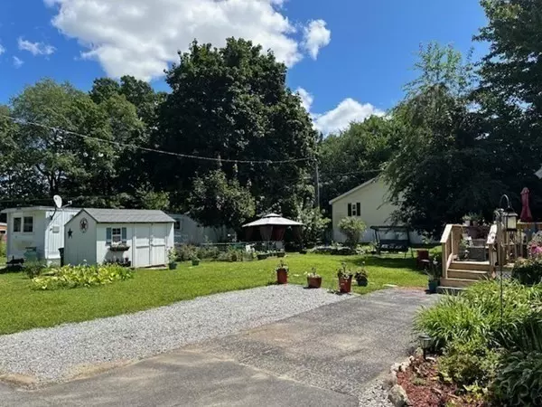 Pepperell, MA 01463,18 Maple St. #13