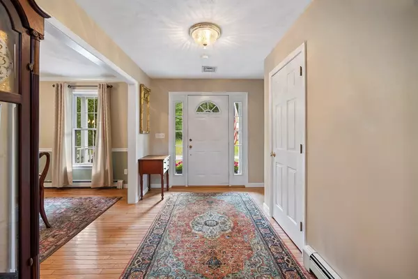 Raynham, MA 02767,106 Tearall Rd
