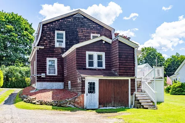 Winchendon, MA 01475,62 Juniper Street