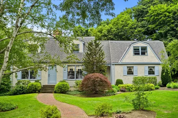 Marblehead, MA 01945,19 Dodge Rd