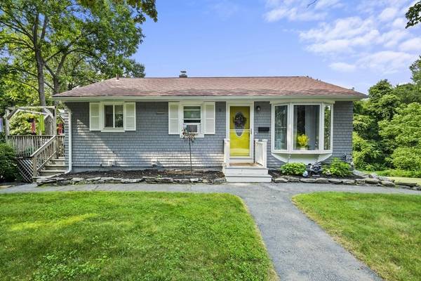 5 Leslie Lane, Millbury, MA 01527