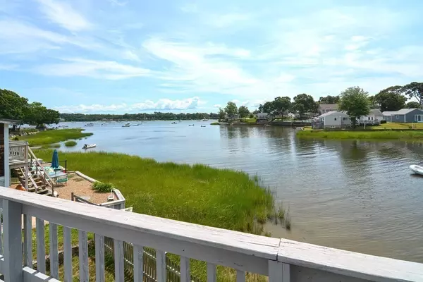 Wareham, MA 02571,28 Pinehurst Drive