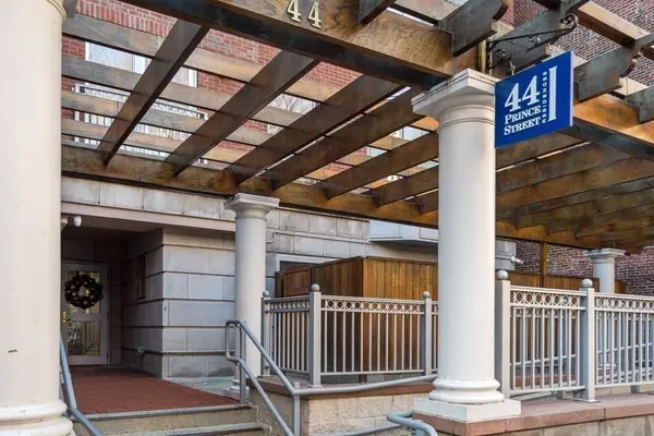 44 Prince St #212, Boston, MA 02113