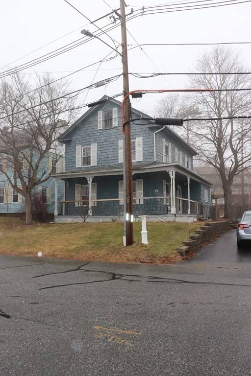 39 Grove St, Leicester, MA 01524