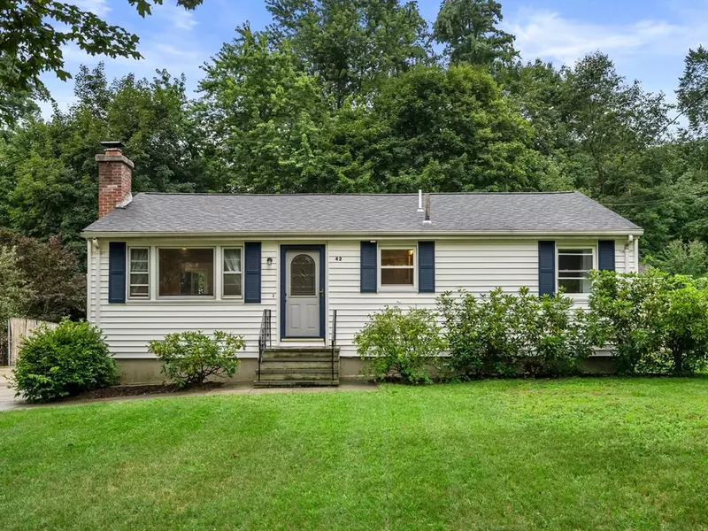 42 Priest St, Hudson, MA 01749